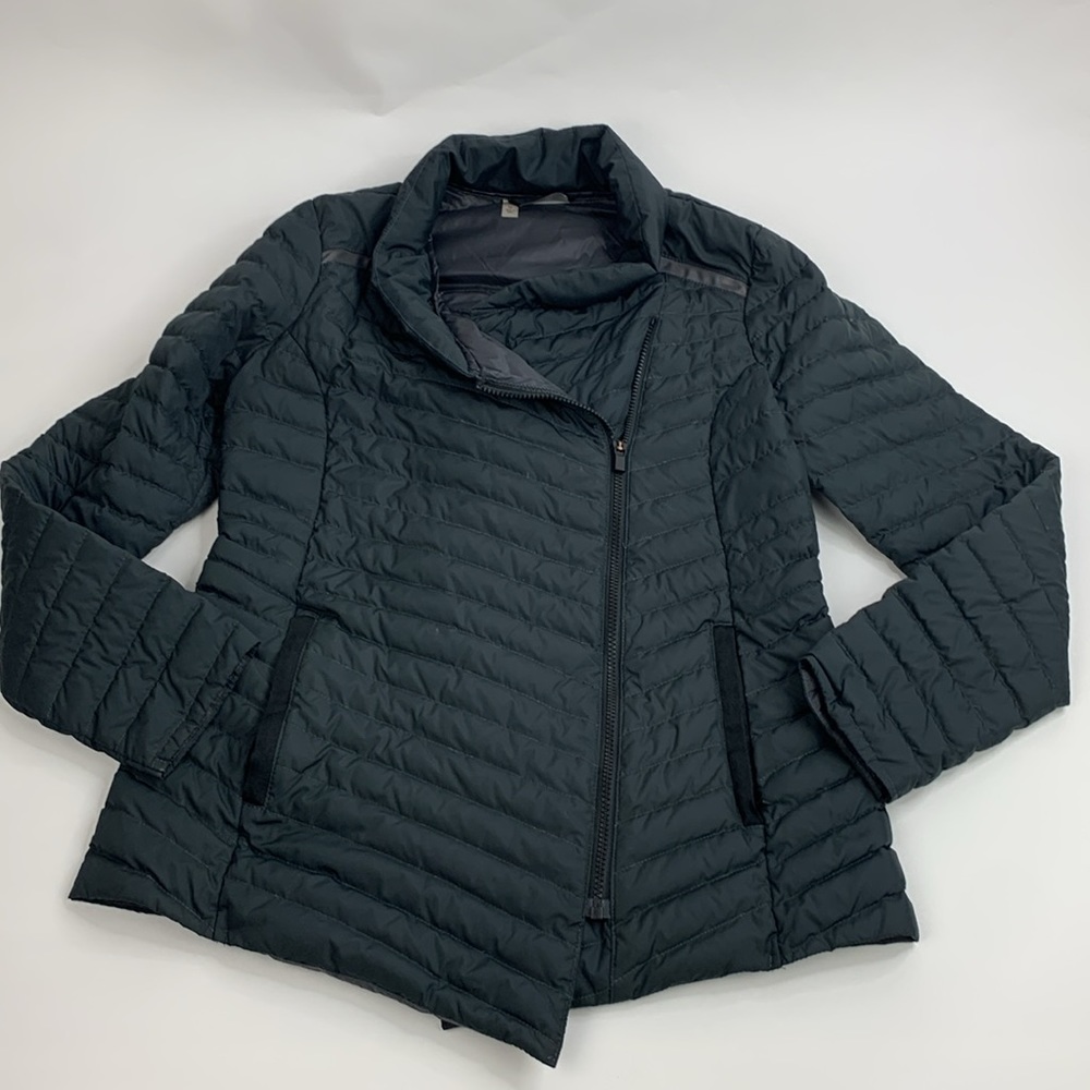 Athleta Down Feather Zip up puffer jacket coat Black Size Medium Zip pockets